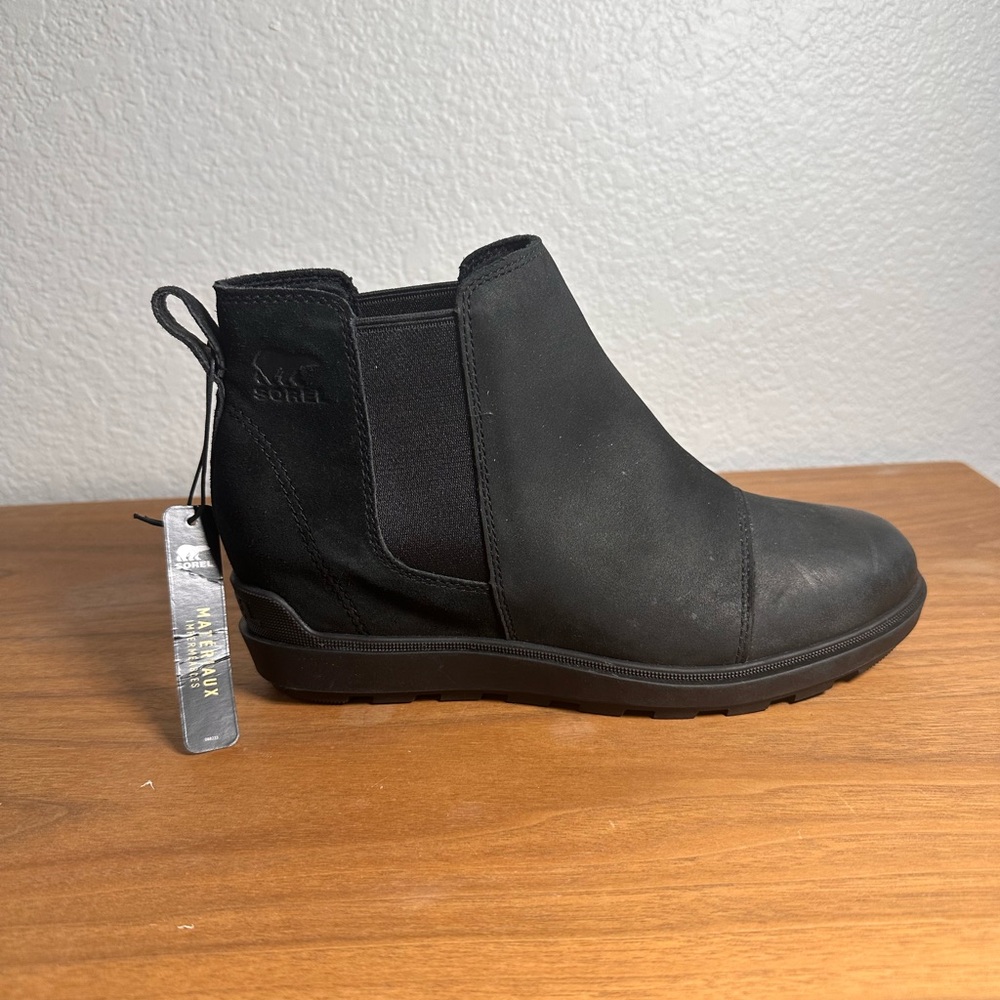 Sorel Women's Evie II Chelsea Boot Black Waterproof Leather/Suede 8.5